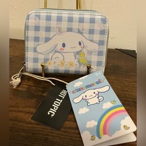 A NWT Small Loungefly Sanrio Cinnamoroll Daisy Gingham Mini Zip Around Wallet